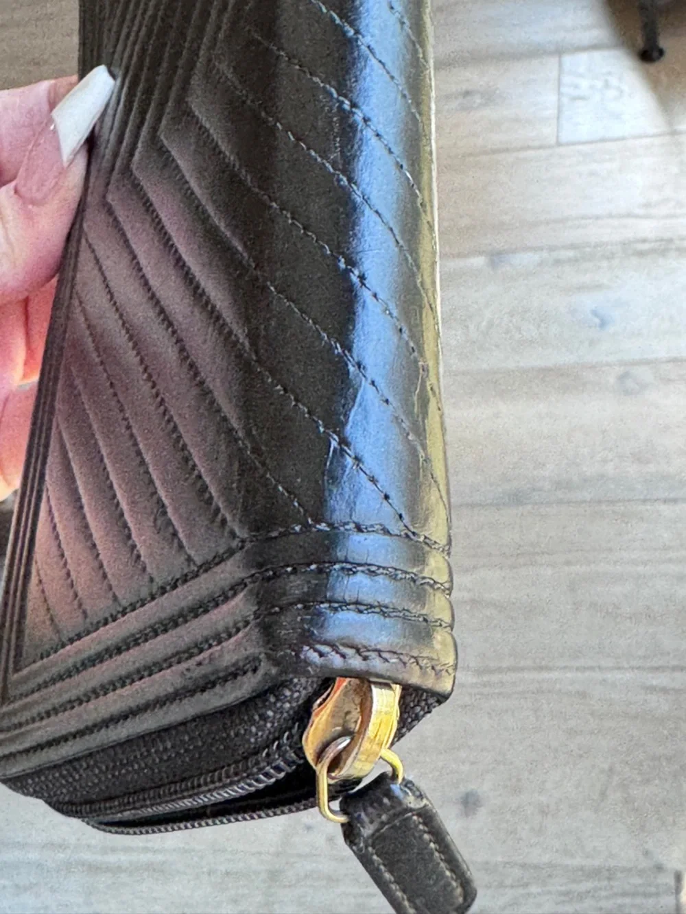 Chanel Black Quilted Chevron Wallet - Picture 3 of 12